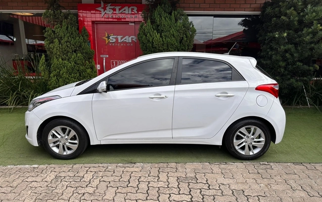 imagem-https://www.socarrao.com.br/sc-vehicle-images-prod/1444642/1788883993875-1b8eae8b-818e-41ac-aa34-d470c24887b6.jpg
