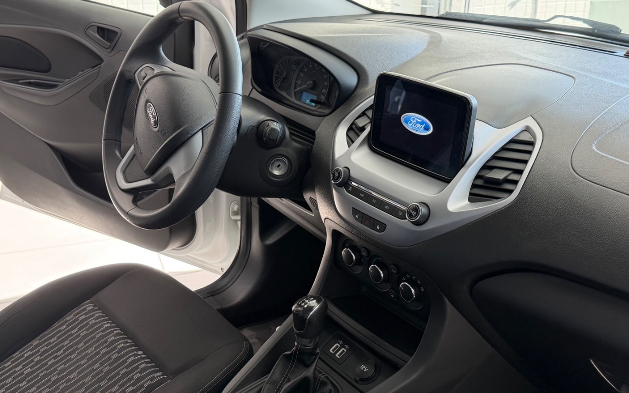 imagem-https://www.socarrao.com.br/sc-vehicle-images-prod/1444803/1778767764884-SU1HXzYzNzAuanBlZw.jpeg
