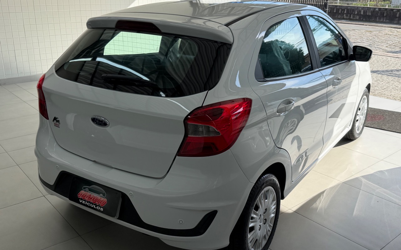 imagem-https://www.socarrao.com.br/sc-vehicle-images-prod/1444803/1778767765006-SU1HXzYzNzEuanBlZw.jpeg