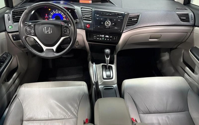 imagem-https://www.socarrao.com.br/sc-vehicle-images-prod/1444872/1789476893772-8046208_5_B_8a488adbf6.jpeg