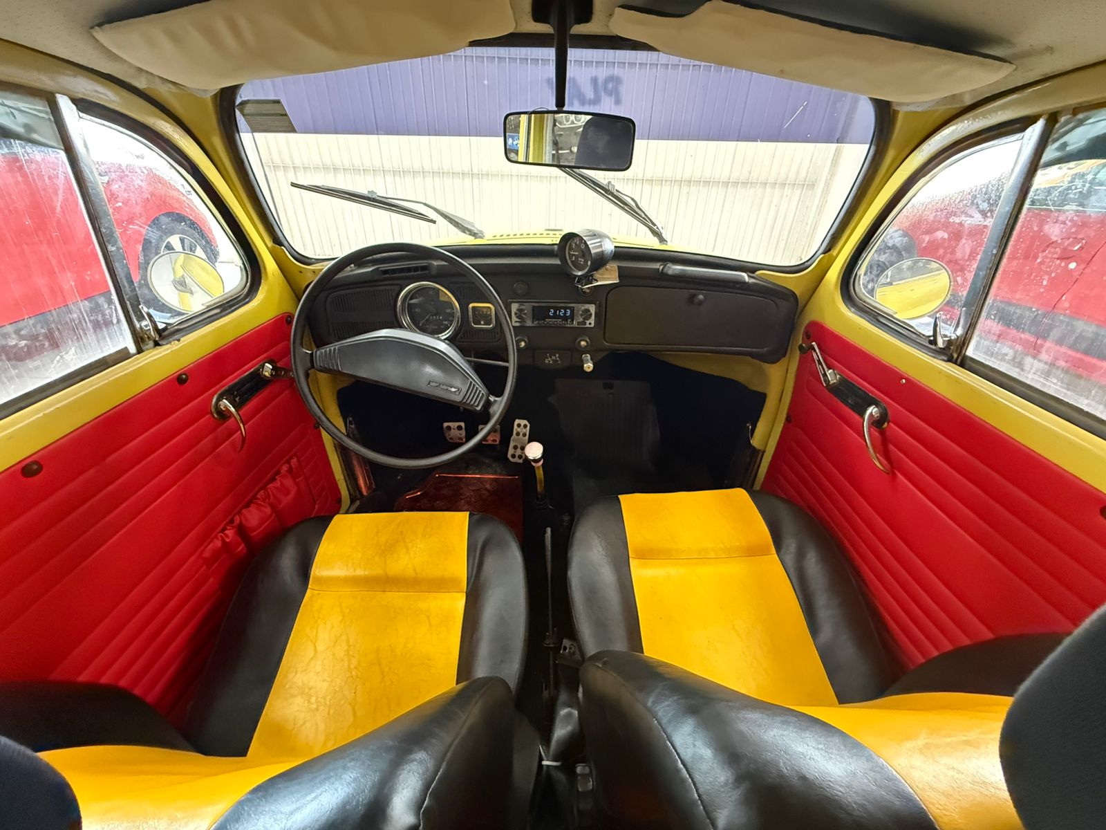 imagem-https://www.socarrao.com.br/sc-vehicle-images-prod/14453/1769988011556-7176412OR_1766169231_93_500.jpg