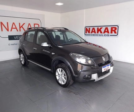 Renault Sandero 2012 Preto — foto 1 de 3