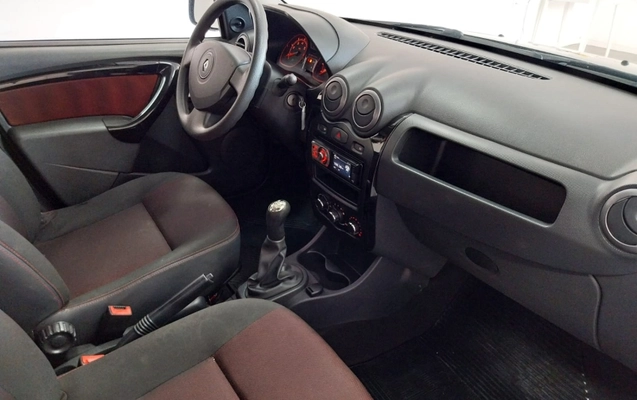 imagem-https://www.socarrao.com.br/sc-vehicle-images-prod/1445715/1788292511555-ZQvRWywHOQsuBh06i5R8kn6pgg7PKA7k.jpg