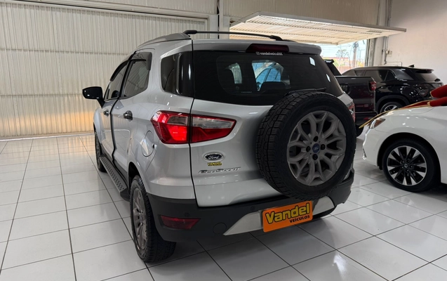 imagem-https://www.socarrao.com.br/sc-vehicle-images-prod/14464/1769988014035-7252640OR_1769533871_64_60.jpg