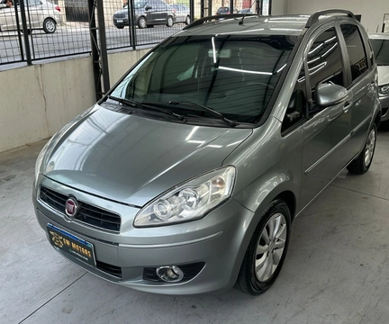 Fiat Idea 2012 Cinza — foto 1 de 3