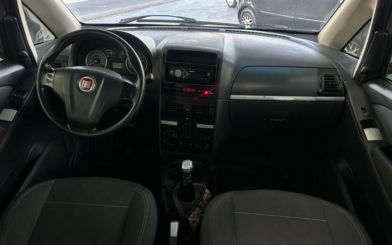 imagem-https://www.socarrao.com.br/sc-vehicle-images-prod/1446470/1778771362512-aWRlYTcuanBn.jpg