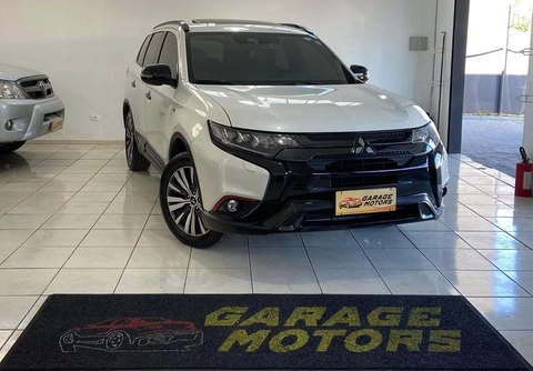 Mitsubishi OUTLANDER 3.0/ GT 3.0 V6 Aut. 2022 Branco — foto 1 de 3