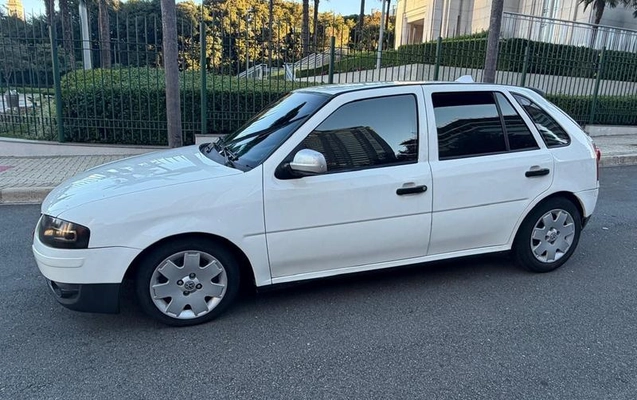 imagem-https://www.socarrao.com.br/sc-vehicle-images-prod/1447537/1789159117991-8072711_10_B_53b900ee5a.jpeg