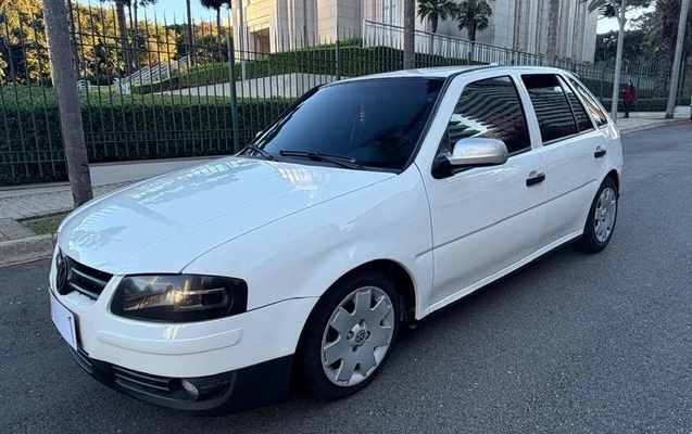 imagem-https://www.socarrao.com.br/sc-vehicle-images-prod/1447537/1789159118005-8072711_6_B_8bcebc609e.jpeg