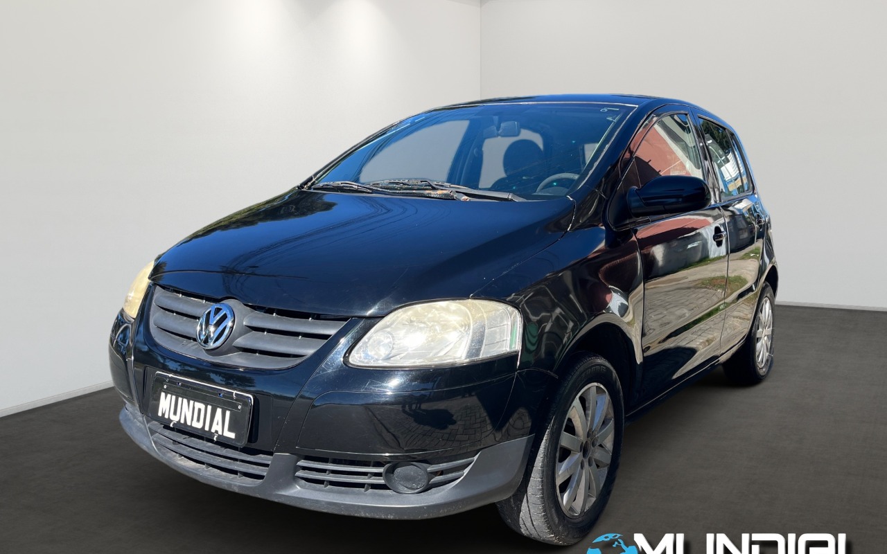 Volkswagen Fox 1.0 Mi Total Flex 8V 5p na cor Preto em Araucária / PR - 1449982