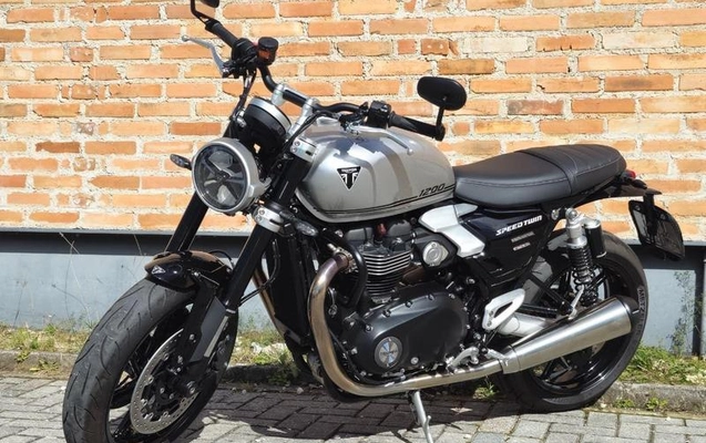 imagem-https://www.socarrao.com.br/sc-vehicle-images-prod/1451645/1789479644279-8088007_3_B_b600573a7c.jpeg