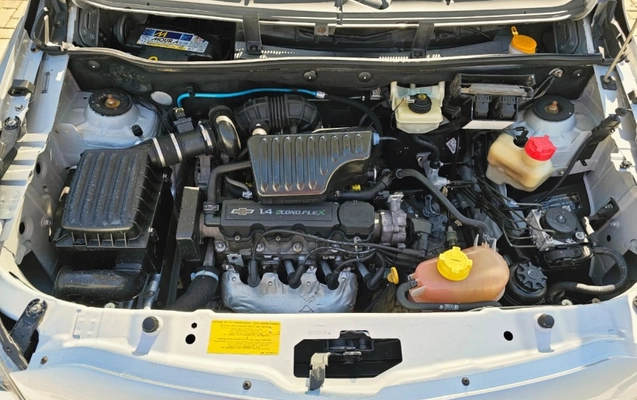 imagem-https://www.socarrao.com.br/sc-vehicle-images-prod/1451651/1778781113008-bjvCJpu2Z6dExZhReTW0JYF0gAqmxcEf.jpg