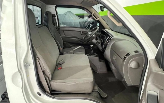 imagem-https://www.socarrao.com.br/sc-vehicle-images-prod/1452227/1788276945273-7921002_14_B_c6ec01dd42.jpeg