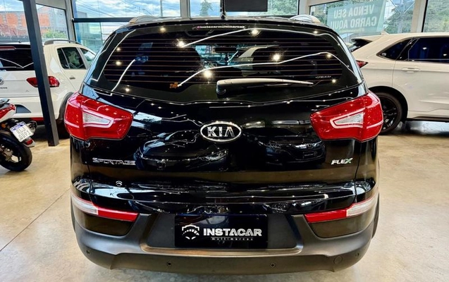 imagem-https://www.socarrao.com.br/sc-vehicle-images-prod/1453331/1787946249407-8084769_5_B_0069aa3c18.jpeg