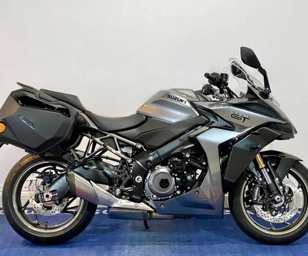 Suzuki GSX-S 1000 GT 2026 Cinza — foto 1 de 3