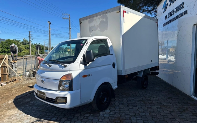 imagem-https://www.socarrao.com.br/sc-vehicle-images-prod/1456022/1780686216776-e12eedbbf84e4feaa1f9ccd33956e50b_1778784876037.jpeg