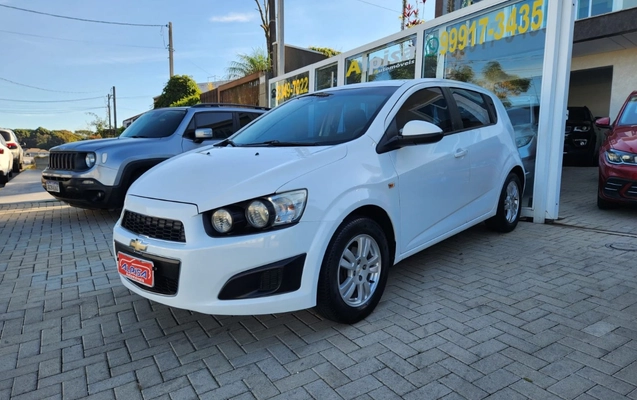 imagem-https://www.socarrao.com.br/sc-vehicle-images-prod/1456083/1778787394680-V2hhdHNBcHAgSW1hZ2UgMjAyNi0wNS0xNCBhdCAxNi4wNi40MCAoMSkuanBlZw.jpeg