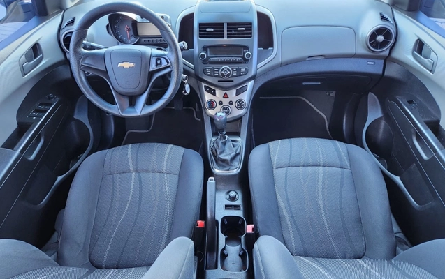 imagem-https://www.socarrao.com.br/sc-vehicle-images-prod/1456083/1778787395063-V2hhdHNBcHAgSW1hZ2UgMjAyNi0wNS0xNCBhdCAxNi4wNi4zOSAoMSkuanBlZw.jpeg