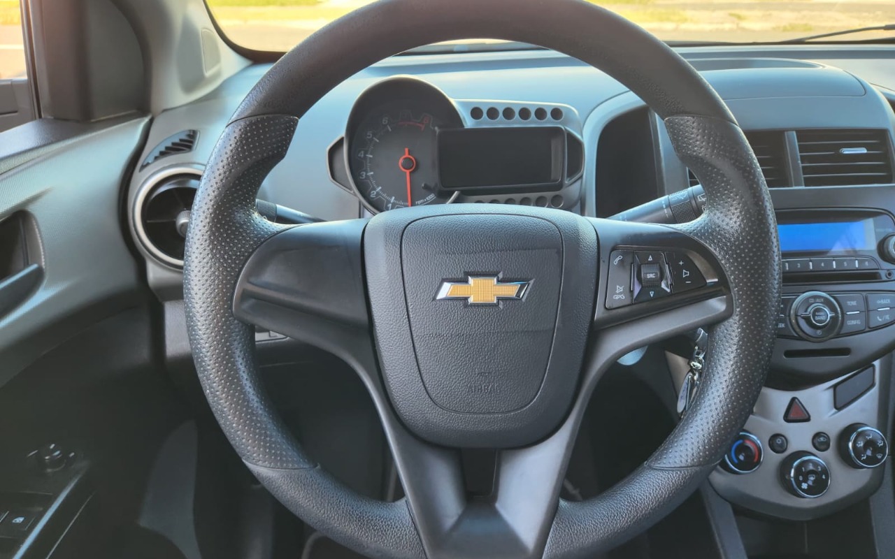 imagem-https://www.socarrao.com.br/sc-vehicle-images-prod/1456083/1778787395458-V2hhdHNBcHAgSW1hZ2UgMjAyNi0wNS0xNCBhdCAxNi4wNi4zNS5qcGVn.jpeg