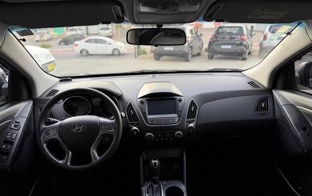 imagem-https://www.socarrao.com.br/sc-vehicle-images-prod/1457145/1788186042180-003_79854788b7b8c51dbbfbe337f3c6a256.jpeg