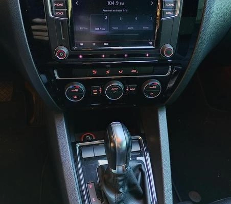 imagem-https://www.socarrao.com.br/sc-vehicle-images-prod/1457506/1789591766997-8089321_0_B_d895e99a16.jpeg