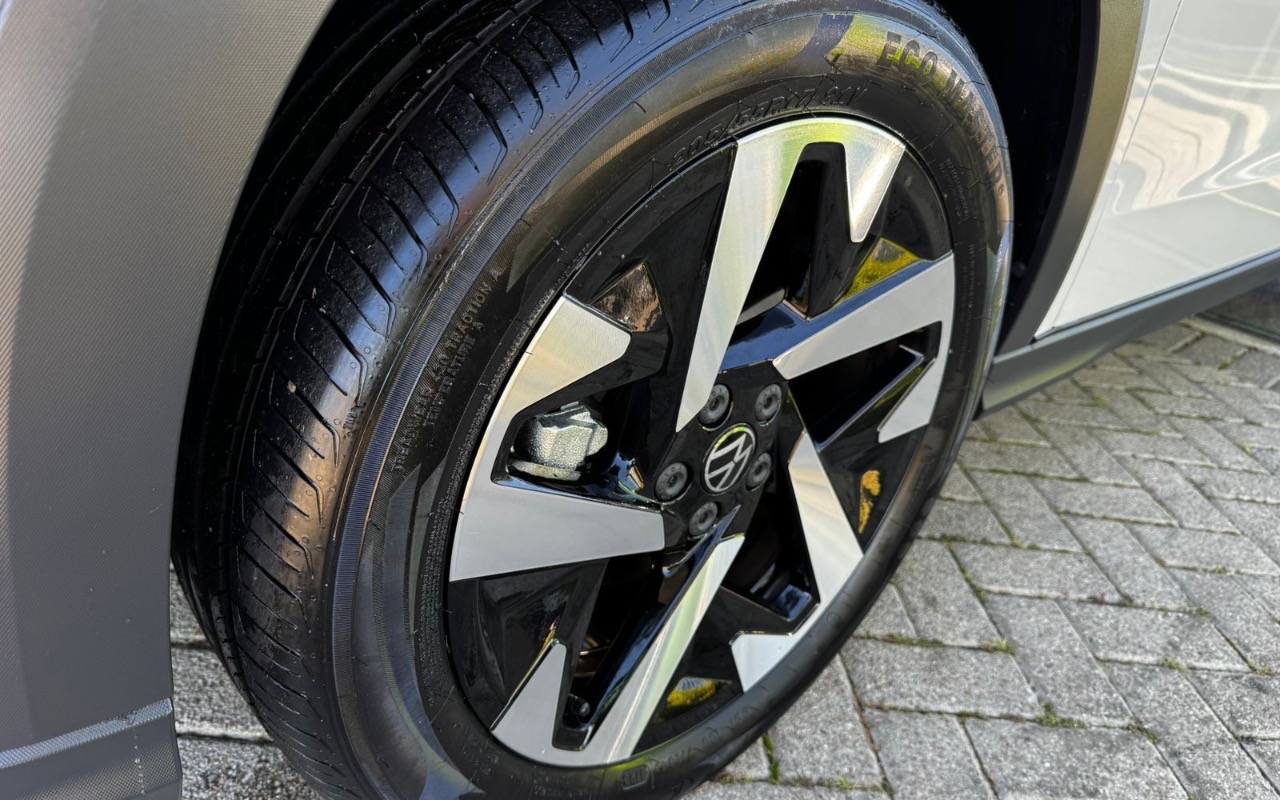 imagem-https://www.socarrao.com.br/sc-vehicle-images-prod/1457734/1778789895096-ZmRlMmI2OTYtZDg4Ni00MmE1LTg2ODAtYjQ5MjQ0YTE4OTE1LmpwZWc.jpeg