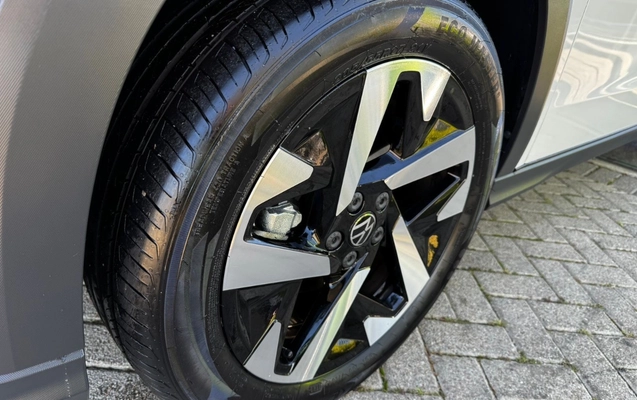 imagem-https://www.socarrao.com.br/sc-vehicle-images-prod/1457734/1778789895096-ZmRlMmI2OTYtZDg4Ni00MmE1LTg2ODAtYjQ5MjQ0YTE4OTE1LmpwZWc.jpeg