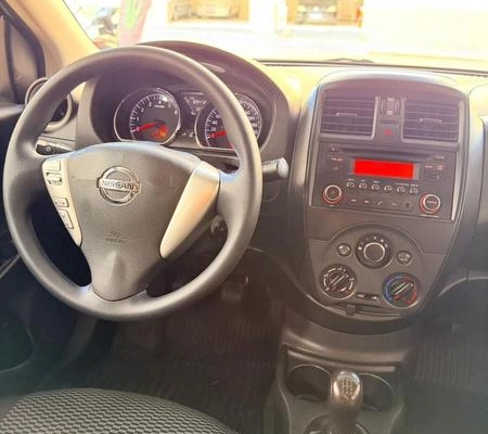imagem-https://www.socarrao.com.br/sc-vehicle-images-prod/1458011/1785596305434-8089530_8_B_e0612a8d88.jpeg