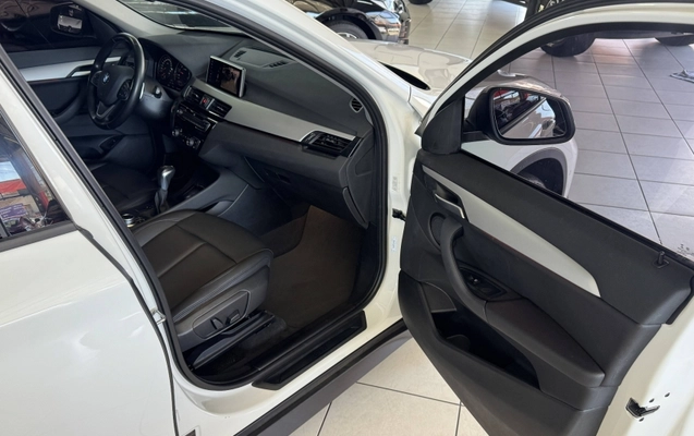 imagem-https://www.socarrao.com.br/sc-vehicle-images-prod/1458204/1789043542104-yCoGygkq6Rci2u4AVsX9ILXngUnQE8AG.jpg