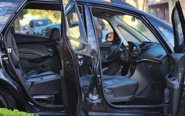 imagem-https://www.socarrao.com.br/sc-vehicle-images-prod/1458445/1788633672125-8089625_8_B_23026ad72a.jpeg