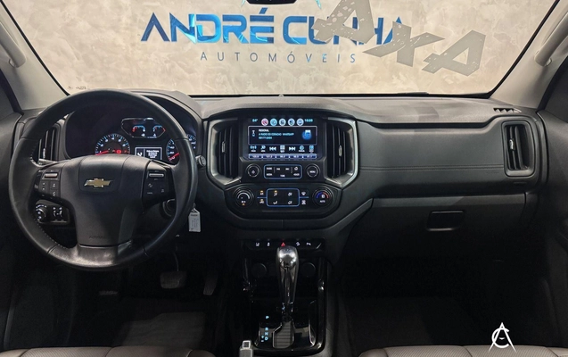 imagem-https://www.socarrao.com.br/sc-vehicle-images-prod/1459394/1789667074694-9c6b6335c4a84848924eaae40a915c71_1778792670796.jpeg