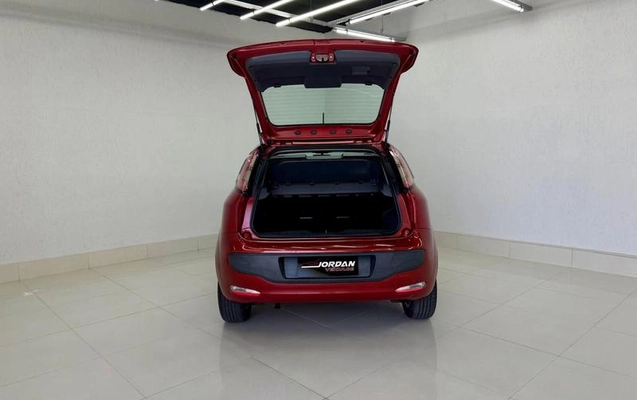 imagem-https://www.socarrao.com.br/sc-vehicle-images-prod/1459690/1781648101104-8089810_10_B_3abff7e9ba.jpeg
