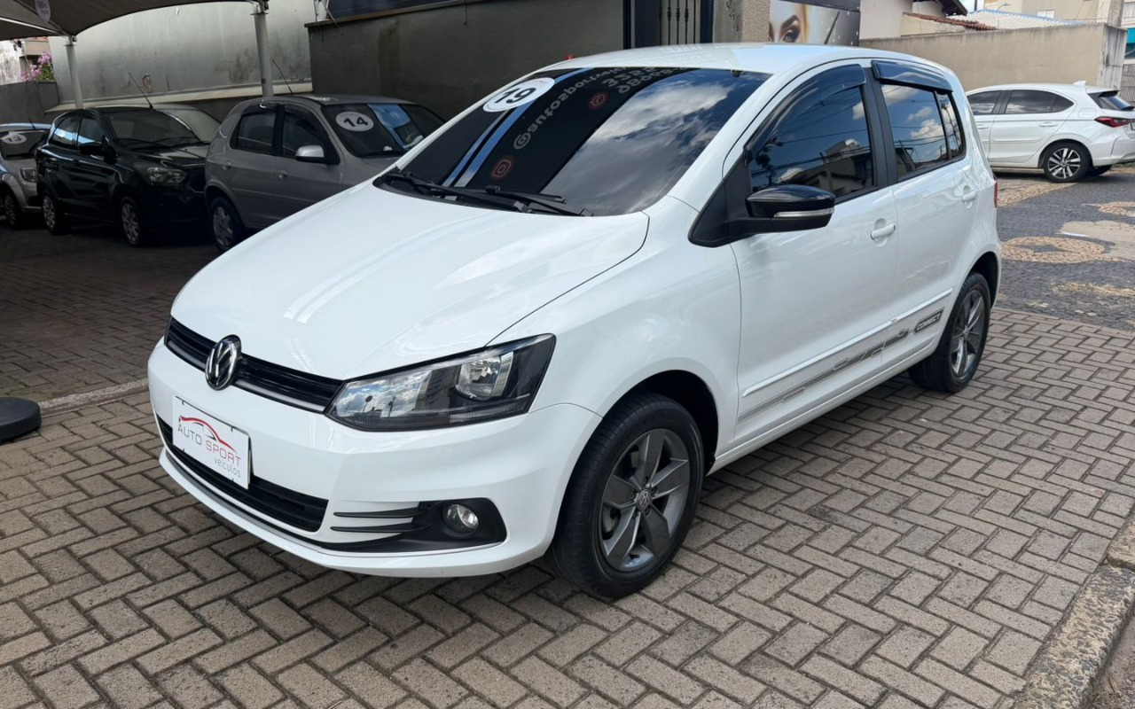 imagem-https://www.socarrao.com.br/sc-vehicle-images-prod/1478245/1778846218353-V2hhdHNBcHAgSW1hZ2UgMjAyNi0wNC0xNCBhdCAxNC4zOS4yOCAoMikuanBlZw.jpeg