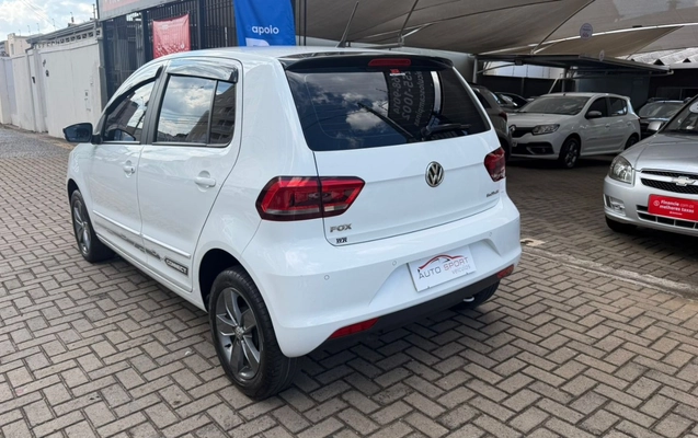 imagem-https://www.socarrao.com.br/sc-vehicle-images-prod/1478245/1778846218453-V2hhdHNBcHAgSW1hZ2UgMjAyNi0wNC0xNCBhdCAxNC4zOS4yNy5qcGVn.jpeg
