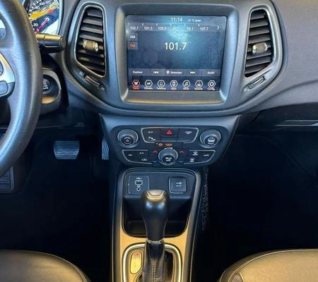 imagem-https://www.socarrao.com.br/sc-vehicle-images-prod/1478246/1789669482143-8085732_4_B_c43b514c42.jpeg