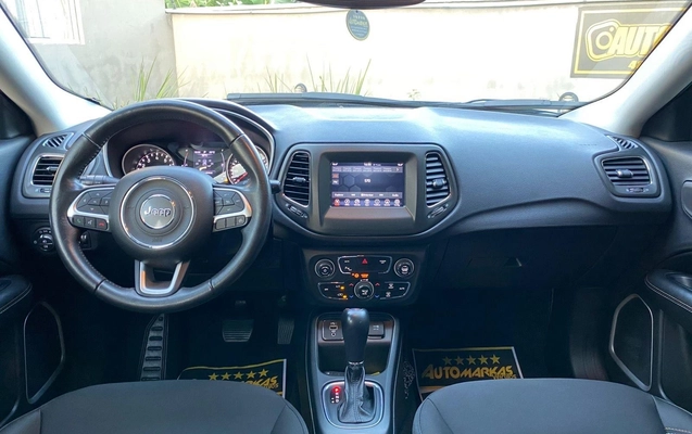 imagem-https://www.socarrao.com.br/sc-vehicle-images-prod/1478303/1778847695119-8ef09ce3e189448bb31d253b9e25b4ac_1778847443724.jpeg