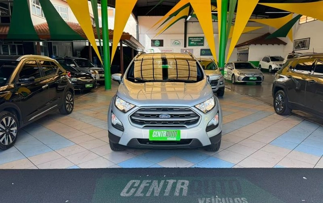 imagem-https://www.socarrao.com.br/sc-vehicle-images-prod/1478344/1789669468962-8076388_1_B_c292e94c21.jpeg