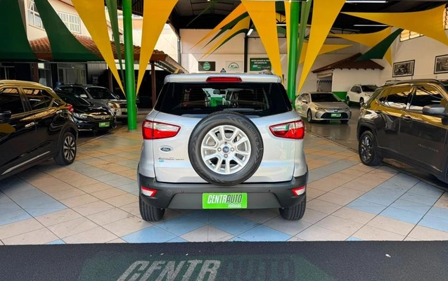 imagem-https://www.socarrao.com.br/sc-vehicle-images-prod/1478344/1789669468963-8076388_5_B_3af7bd73d7.jpeg