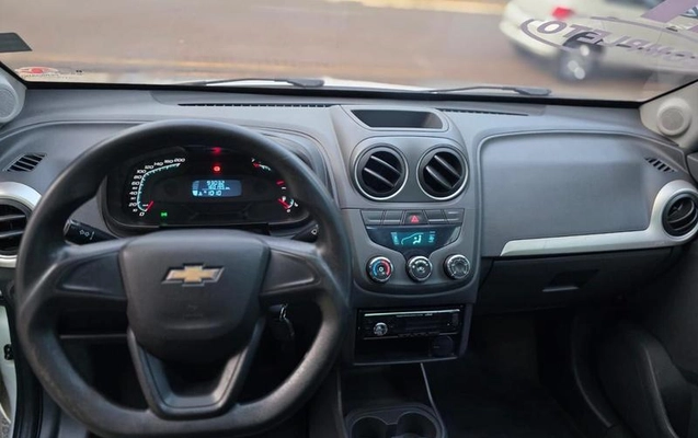 imagem-https://www.socarrao.com.br/sc-vehicle-images-prod/1478356/1778848678435-8065043_8_B_583952f0c7.jpeg