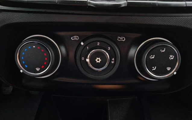 imagem-https://www.socarrao.com.br/sc-vehicle-images-prod/1478374/1787747842954-8090349_5_B_0b03283602.jpeg
