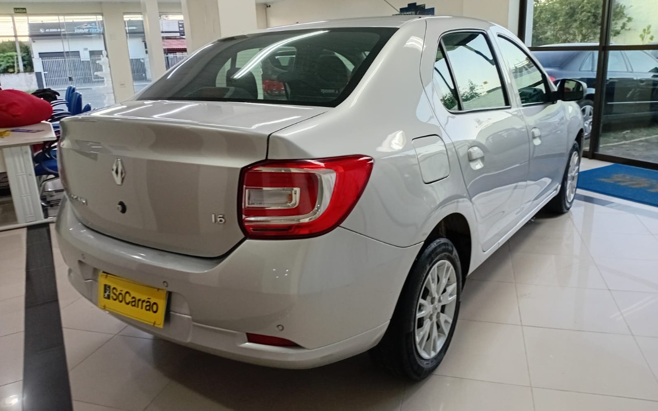 imagem-https://www.socarrao.com.br/sc-vehicle-images-prod/1478402/1778849767238-V2hhdHNBcHAgSW1hZ2UgMjAyNi0wNS0xNSBhdCAwOS4yMy40NSAoMSkuanBlZw.jpeg