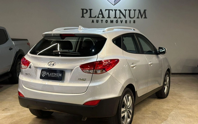 imagem-https://www.socarrao.com.br/sc-vehicle-images-prod/1478489/1778851200518-fda30188be4748dfa1e003c719e343e9_1778851168270.jpeg