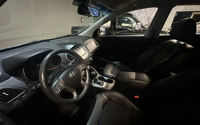 imagem-https://www.socarrao.com.br/sc-vehicle-images-prod/1478489/1778851200519-1ce14b88221e490792df4191a54fecc9_1778851179036.jpeg