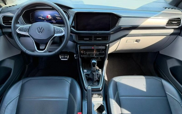 imagem-https://www.socarrao.com.br/sc-vehicle-images-prod/1478539/1790975411758-8080682_14_B_44a8c6a188.jpeg