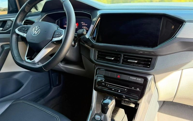 imagem-https://www.socarrao.com.br/sc-vehicle-images-prod/1478539/1790975411761-8080682_13_B_6458fcc321.jpeg
