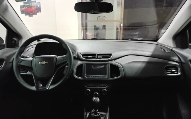 imagem-https://www.socarrao.com.br/sc-vehicle-images-prod/1478541/1778852363989-V2hhdHNBcHAgSW1hZ2UgMjAyNi0wNS0xNSBhdCAwOS4zOC40My5qcGVn.jpeg