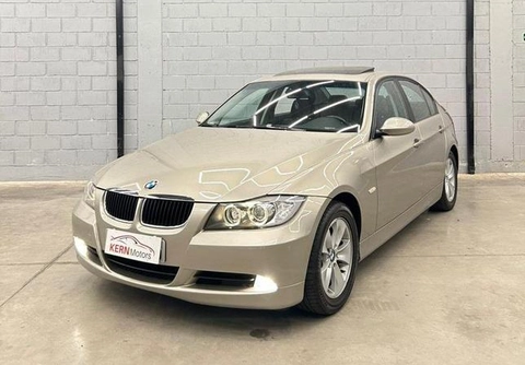 Bmw 320i 2.0 Manual 2008 Marrom — foto 1 de 3