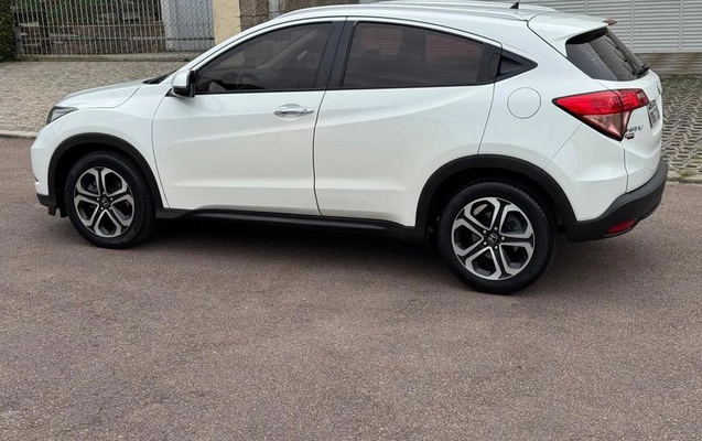 imagem-https://www.socarrao.com.br/sc-vehicle-images-prod/1478714/1788962157072-8091017_19_B_2f0af4fabb.jpeg