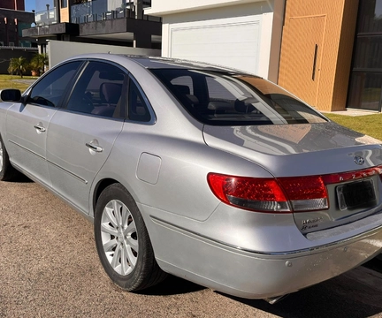 Hyundai Azera 2009 Prata — foto 1 de 3