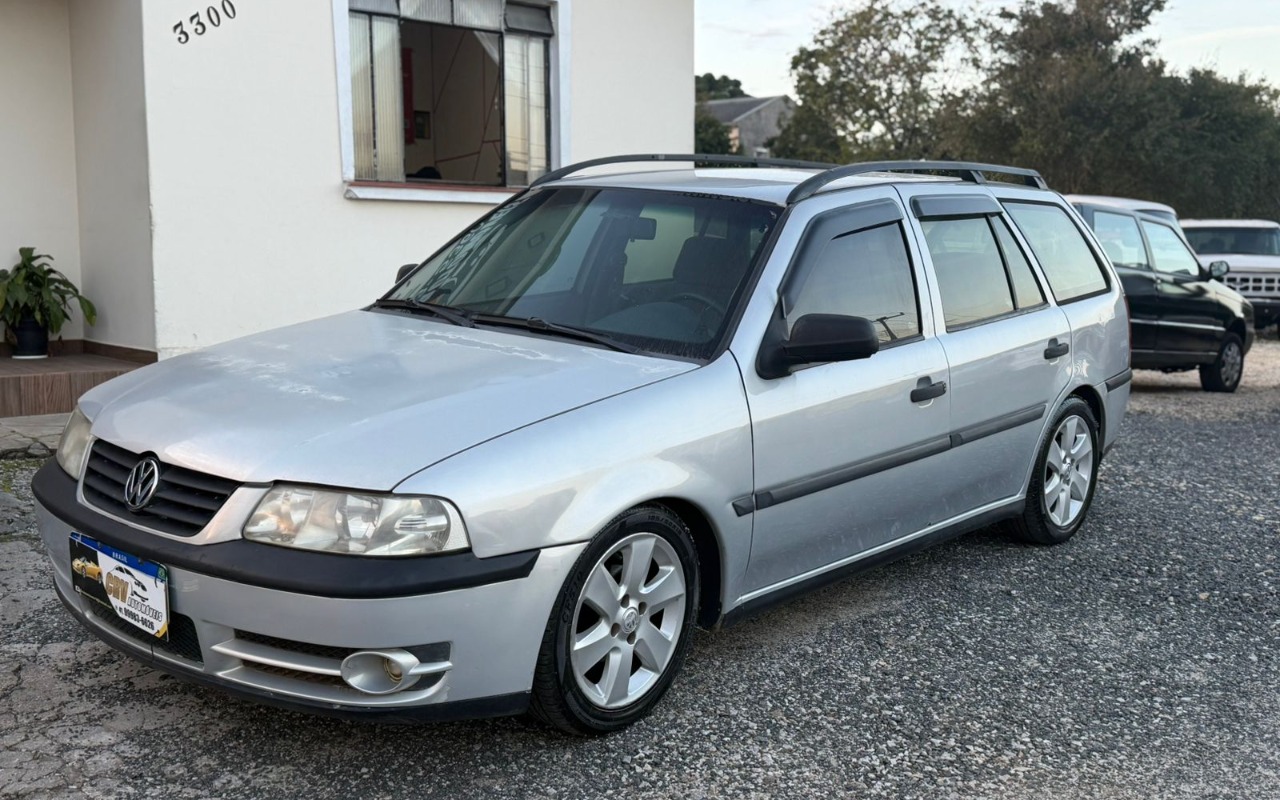 Volkswagen Parati 1.6 Mi Plus Total Flex 8V 4p na cor Prata em Campo Largo / PR - 1478854